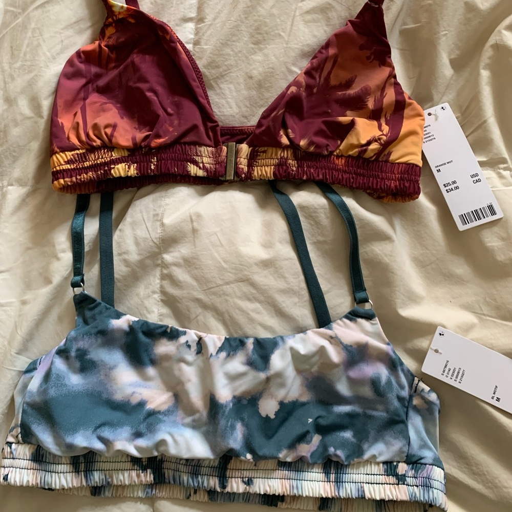 2 Super cute brand new soft wireless bras from Urban Outfitters.